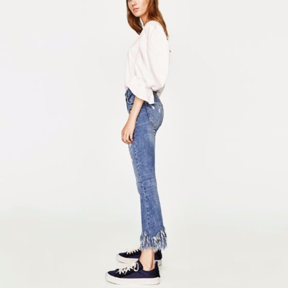 Zara Mid Rise Mini Flare Jeans US 4 - Picture 3 of 13